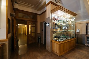 Tsentralny by Usta Hotels