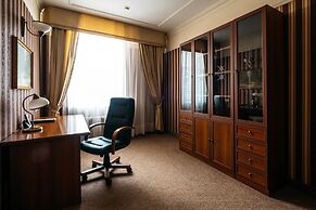 Tsentralny by Usta Hotels