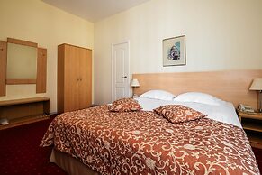 Tsentralny by Usta Hotels