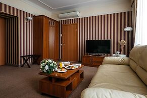 Tsentralny by Usta Hotels