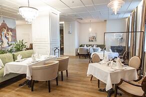 Tsentralny by Usta Hotels