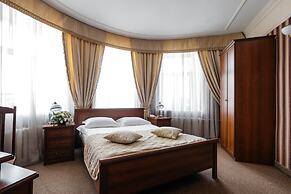 Tsentralny by Usta Hotels