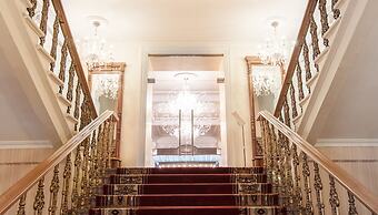 Tsentralny by Usta Hotels