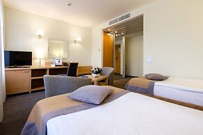 Grand Avenue by Usta Hotels