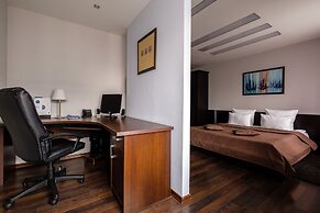 Grand Avenue by Usta Hotels