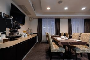 Grand Avenue by Usta Hotels