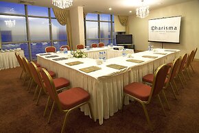 Charisma De Luxe Hotel