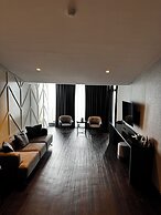 Charisma De Luxe Hotel