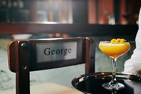 Hard Days Night Hotel