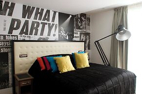 Hard Days Night Hotel