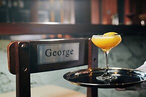 Hard Days Night Hotel