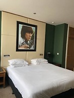 Hard Days Night Hotel