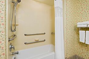 Hampton Inn & Suites Columbus Polaris