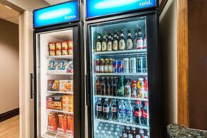 Hampton Inn & Suites Columbus Polaris