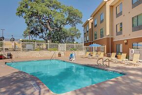 Fairfield Inn & Suites by Marriott San Antonio Seaworld