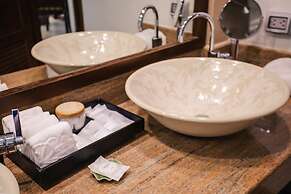 Ravindra Beach Resort And Spa