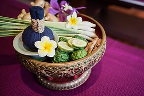 Ravindra Beach Resort And Spa