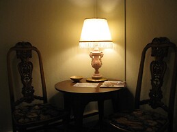 The Forest Queen Hotel