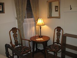 The Forest Queen Hotel