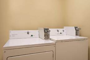 Country Inn & Suites by Radisson, Valparaiso, IN