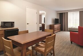 Country Inn & Suites by Radisson, Valparaiso, IN