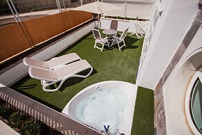 Servatur Terrazamar Suite & Sun Suite