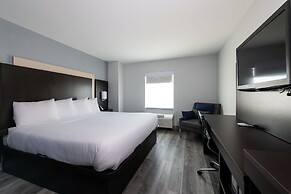 Country Hearth Inn & Suites