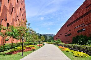 Guangzhou Baiyun International Convention Center
