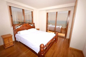 Les Palmiers Beach Hotel