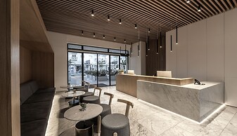 Anemi Hotel & Suites