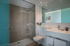 Anemi Hotel & Suites