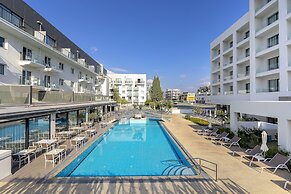 Anemi Hotel & Suites