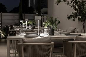 Anemi Hotel & Suites