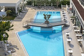 Anemi Hotel & Suites