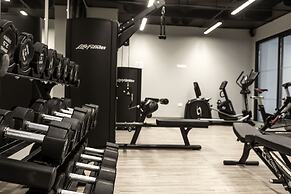 Anemi Hotel & Suites