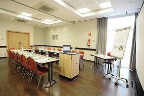 Travelodge BCN Cornellá Fira