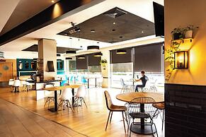 Travelodge BCN Cornellá Fira