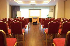 Travelodge BCN Cornellá Fira