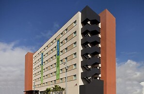 Travelodge BCN Cornellá Fira