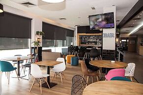 Travelodge BCN Cornellá Fira