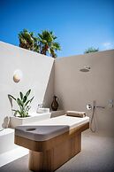 Aquila Rithymna Beach