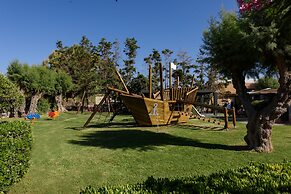 Aquila Rithymna Beach