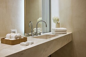 Aquila Rithymna Beach