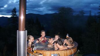 Blue Mountain Hotel