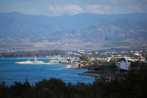 Akamanthea Holiday Village