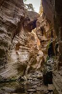 Akamanthea Holiday Village