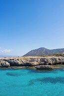 Akamanthea Holiday Village