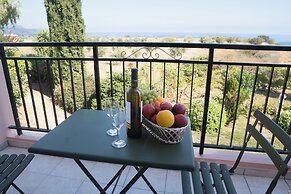 Akamanthea Holiday Village