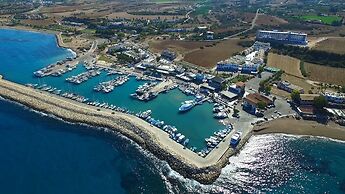 Akamanthea Holiday Village