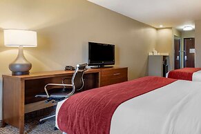 Comfort Inn & Suites Russellville I-40